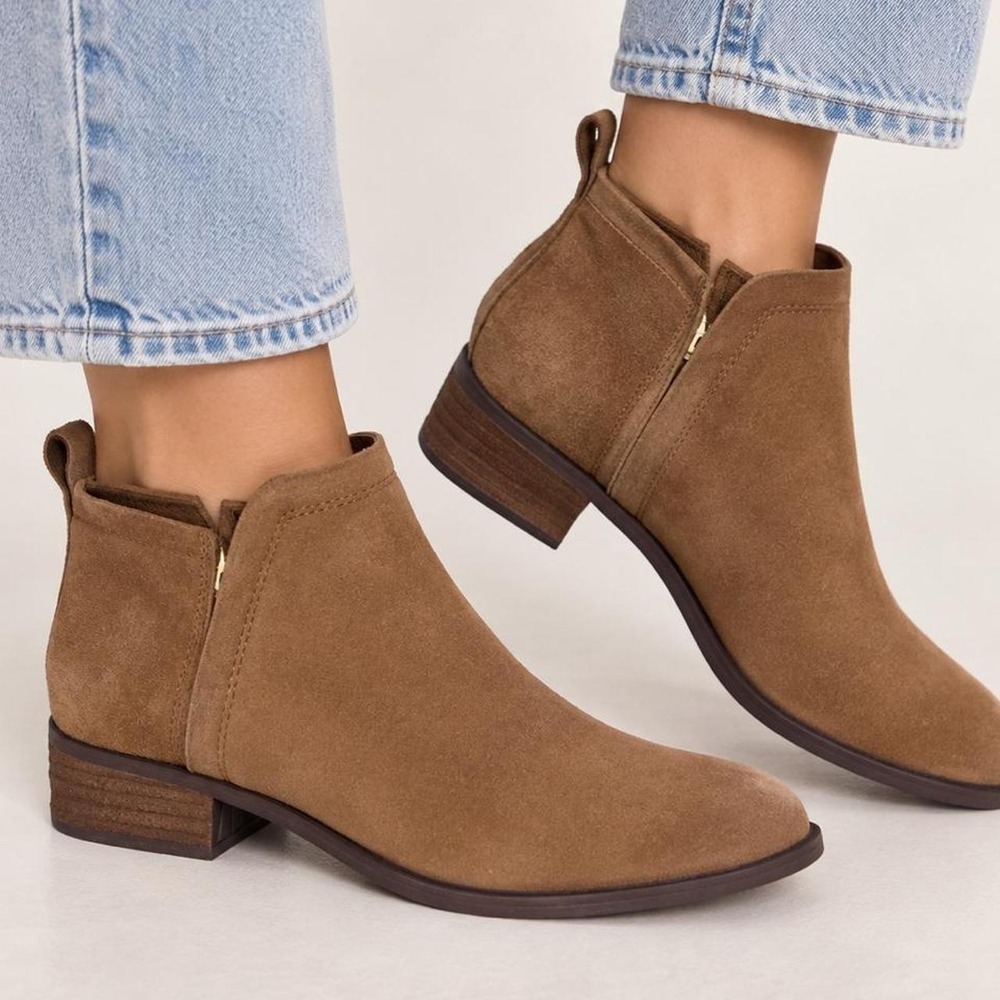 TOMS Brown Suede Ankle Boots Size 6.5